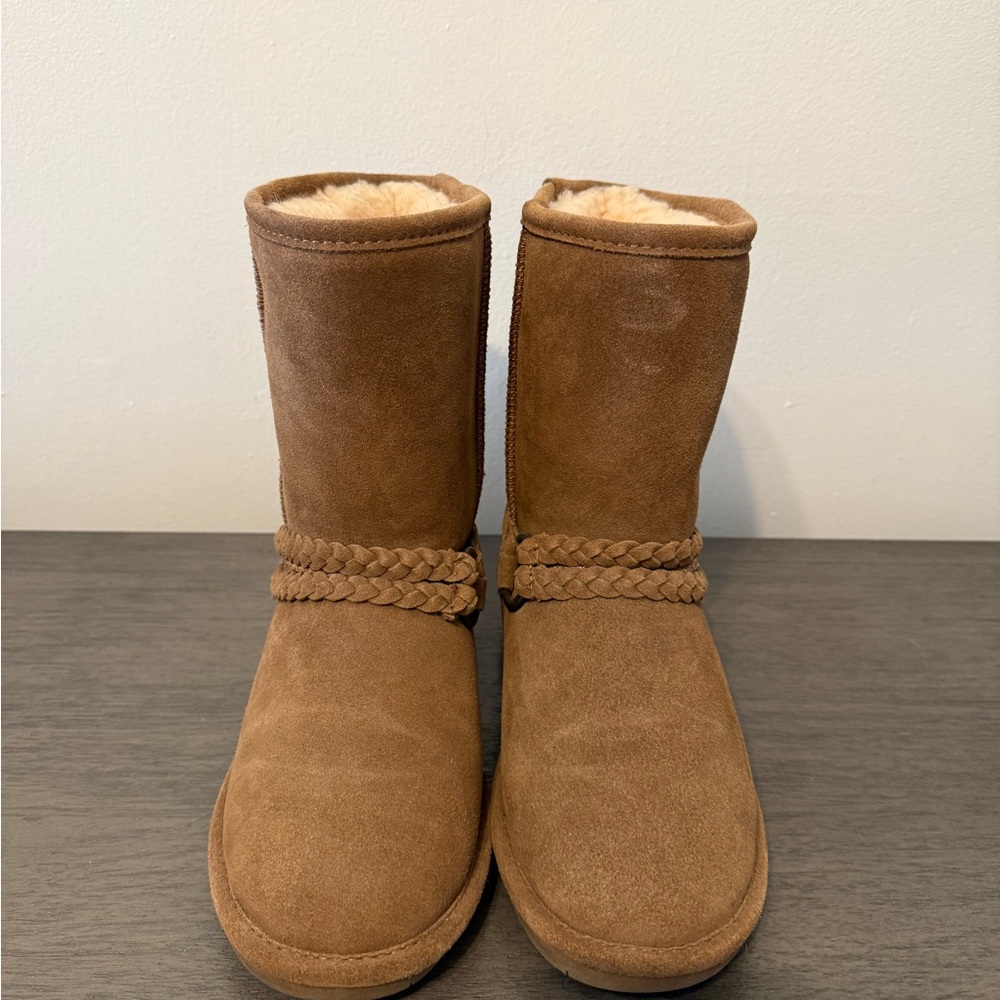 Brown Suede Boots with Braided Detail